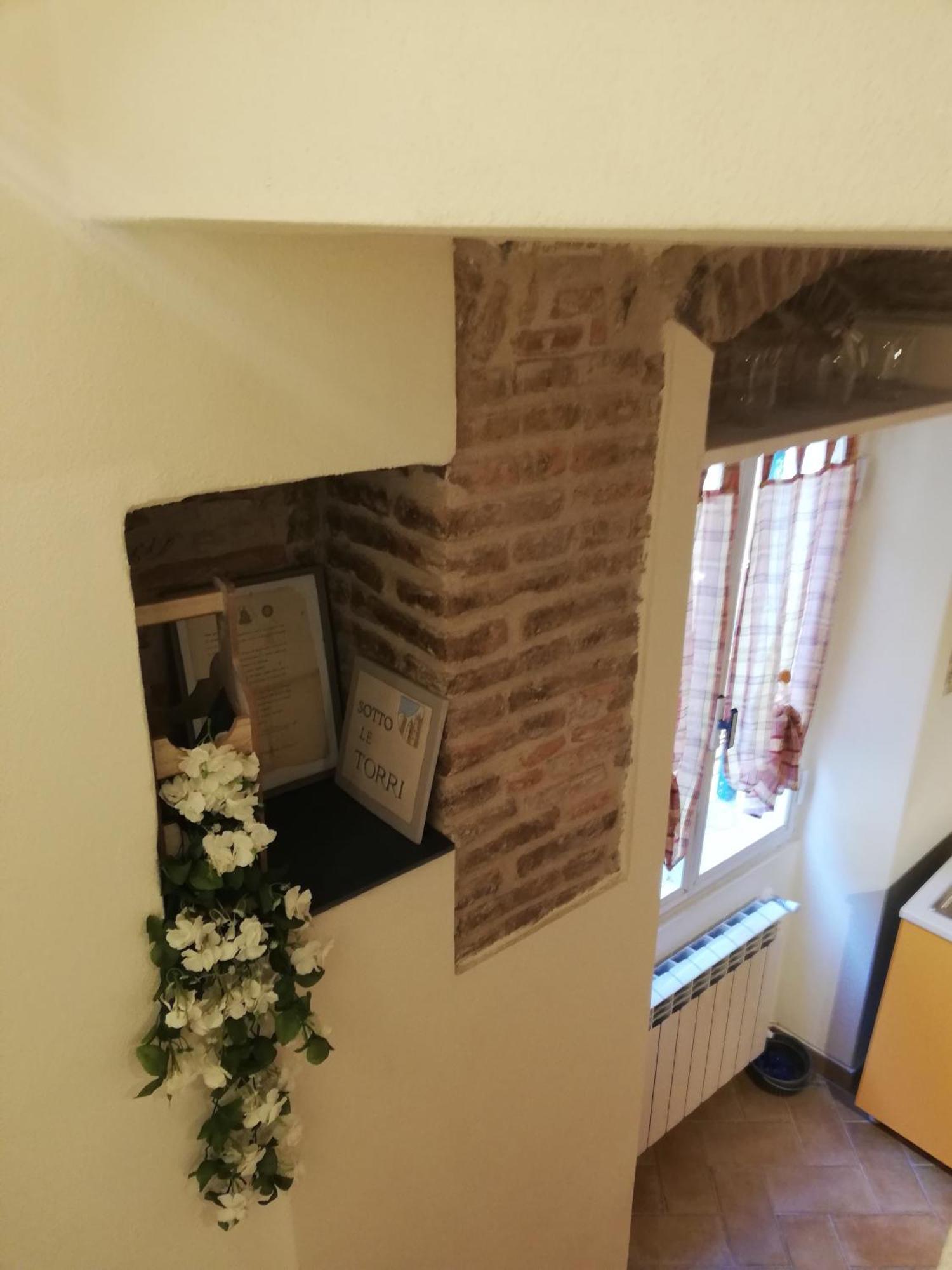 B&B Sotto Le Torri Albenga Zewnętrze zdjęcie